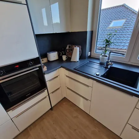 Nahe Meyer Werft In Ostfriesland Mit Kueche & Netflix Apartment *