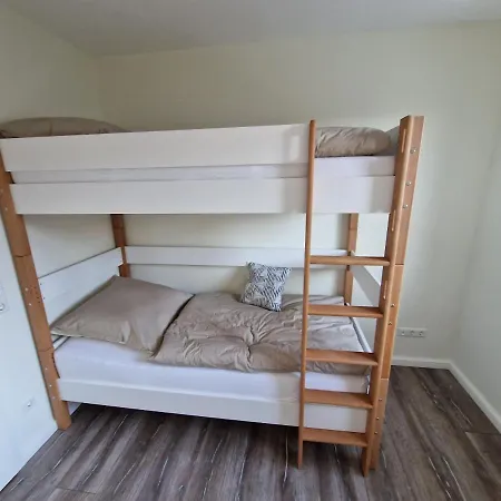 Apartment Nahe Meyer Werft In Ostfriesland Mit Kueche & Netflix Westoverledingen